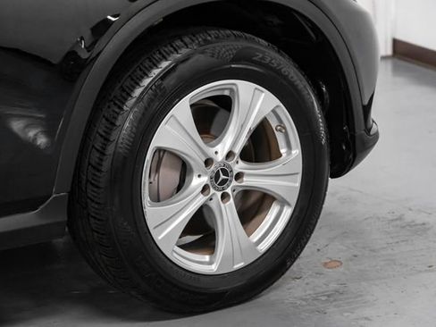 Used 2017 Mercedes-Benz GLC 300 300 Luxury w/ Premium 1 Package image 54