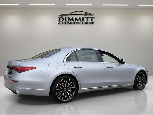Used 2022 Mercedes-Benz S 580 4MATIC Sedan image 5