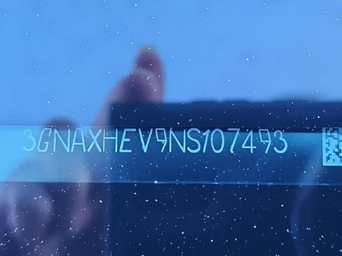 Used 2022 Chevrolet Equinox LS w/ LS Convenience Package image 23