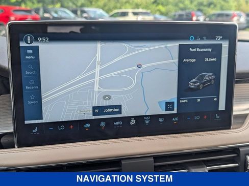 Used 2024 Lincoln Corsair AWD image 24