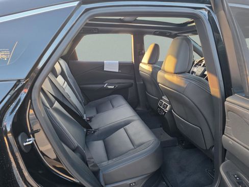 Certified 2025 Lexus RX 450h AWD w/ Luxury Package image 22