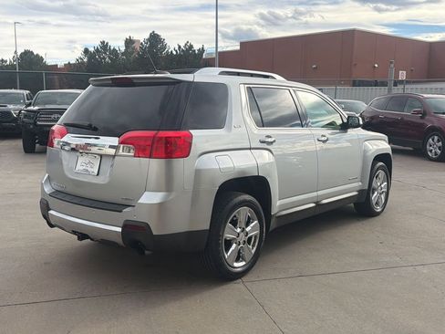 Used 2015 GMC Terrain SLT image 4