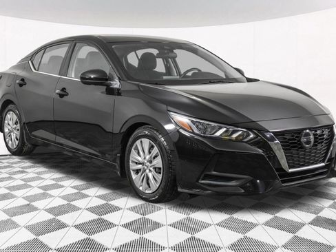 Used 2020 Nissan Sentra S image 11