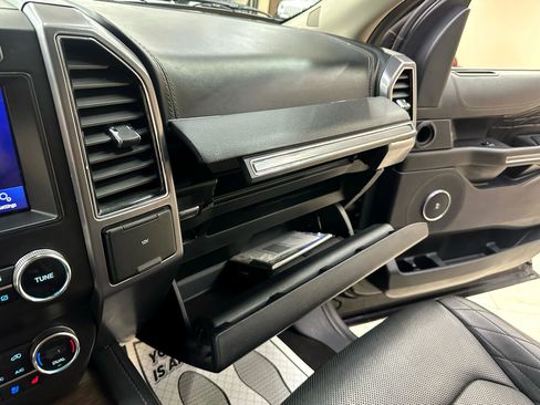 Used 2020 Ford Expedition Platinum image 33