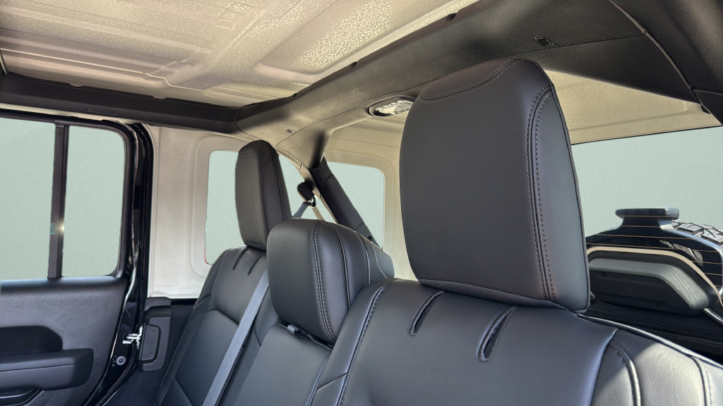 New 2027 Jeep Wrangler Unlimited Rubicon 392 AWD/4WD image 31