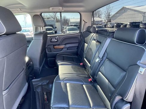 Used 2019 Chevrolet Silverado 2500 High Country w/ Duramax Plus Package image 21