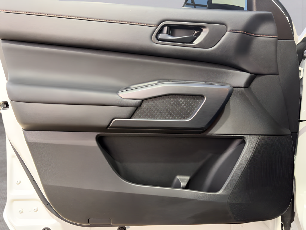 Certified 2025 Nissan Pathfinder Rock Creek AWD/4WD image 20