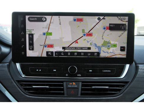 Used 2024 Nissan Altima 2.5 SL FWD image 24