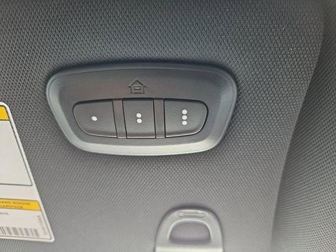 Used 2024 Jeep Compass Trailhawk w/ Trailhawk Elite Group image 39