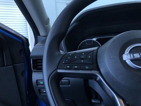 Used 2024 Nissan Sentra SV image 26