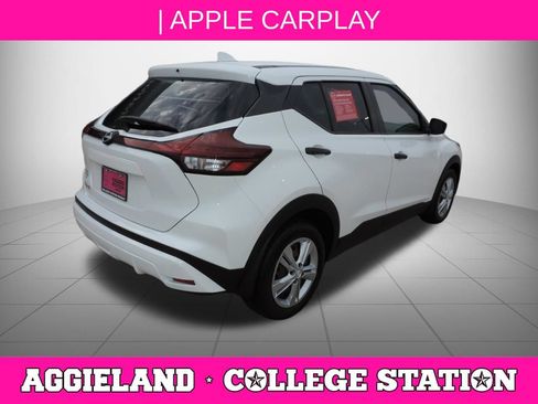Certified 2023 Nissan Kicks S FWD image 4