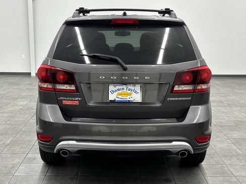 Used 2015 Dodge Journey Crossroad w/ Flexible Seating Group image 3