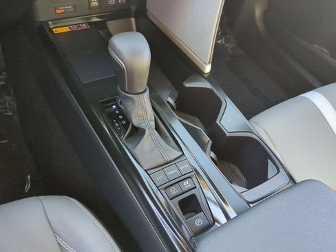 Certified 2025 Toyota Camry SE image 13