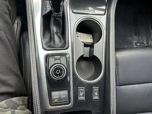 Used 2016 Nissan Maxima 3.5 SV image 31