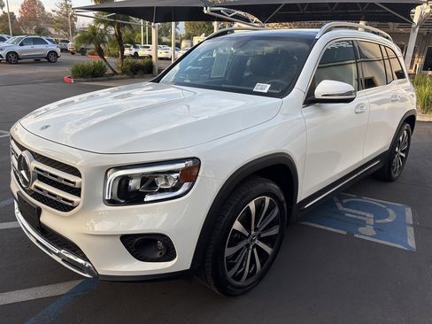 Certified 2023 Mercedes-Benz GLB 250 image 3