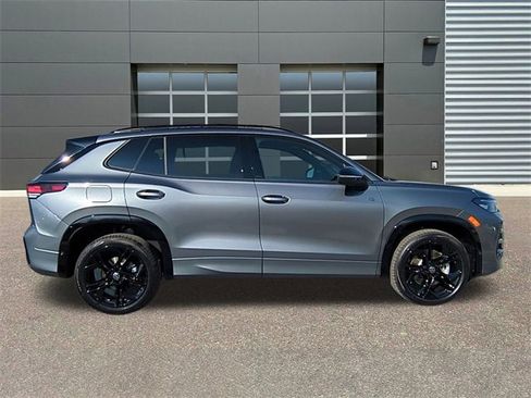 New 2026 Volkswagen Tiguan SE R-Line image 8