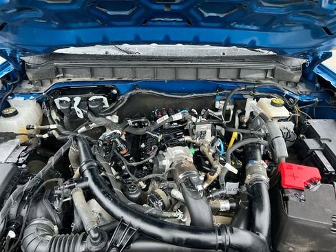 Used 2021 Ford Bronco Black Diamond image 19