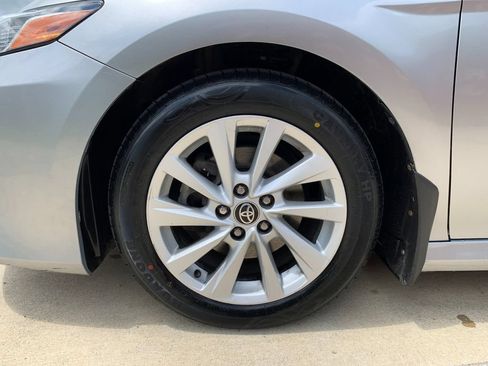 Used 2022 Toyota Camry LE FWD image 31