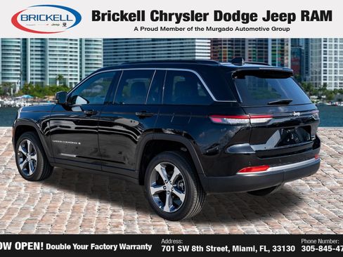 Used 2026 Jeep Grand Cherokee Limited RWD image 7