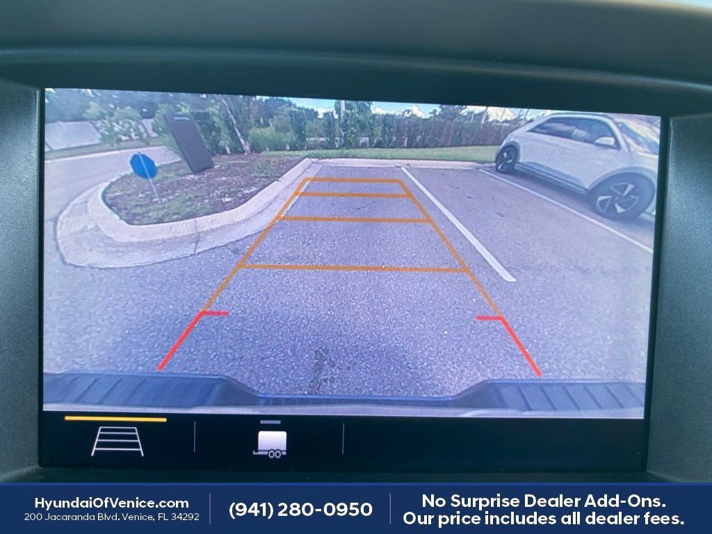 Used 2019 Chevrolet Colorado LT w/ LT Convenience Package AWD/4WD image 5