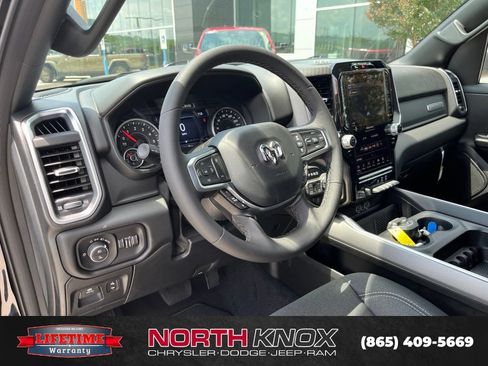New 2026 RAM 1500 Big Horn AWD/4WD image 6