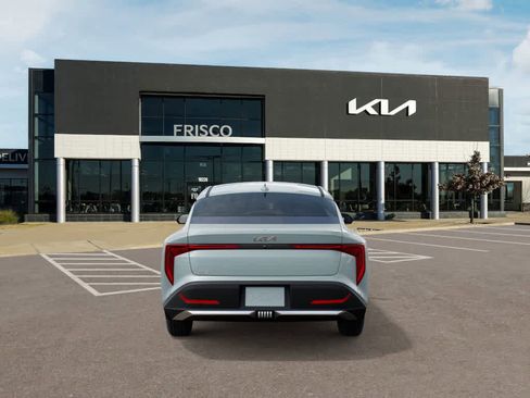 New 2026 Kia K4 LXS image 5