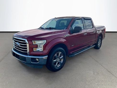 Used 2015 Ford F150 XLT w/ Equipment Group 301A Mid RWD image 3