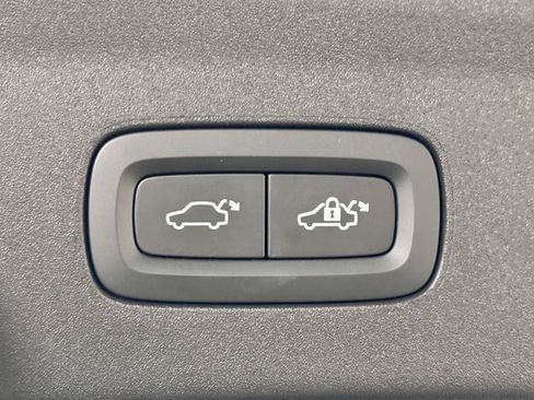 Used 2024 Polestar Polestar 2 RWD image 36