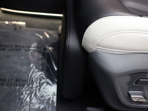 Used 2024 Kia EV9 GT-Line image 25