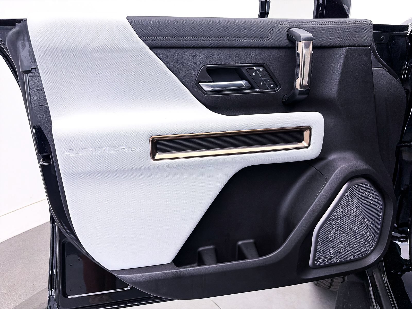 Used 2025 GMC Hummer EV 3X AWD/4WD image 15