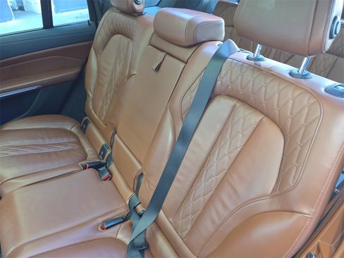 Used 2019 BMW X7 xDrive50i w/ M Sport Package image 20