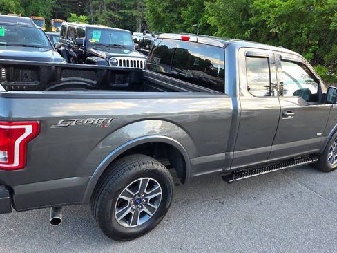 Used 2017 Ford F150 XLT w/ Equipment Group 302A Luxury AWD/4WD image 13