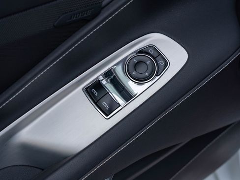 Used 2023 Chevrolet Corvette Stingray w/ Z51 Performance Package image 17