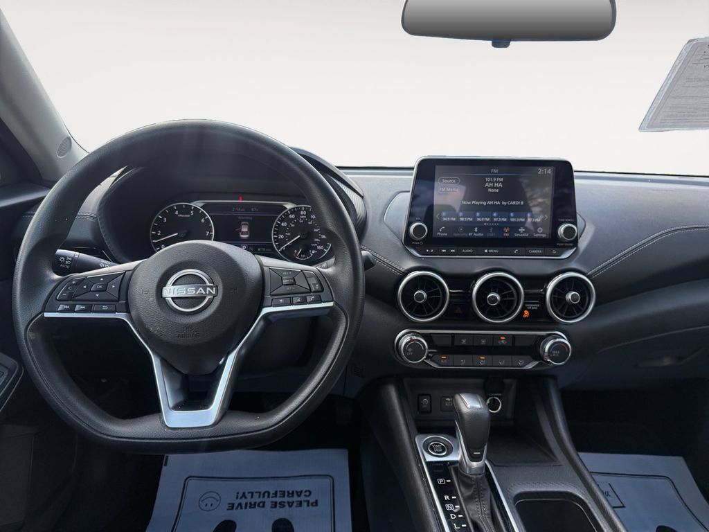 Used 2024 Nissan Sentra SV FWD image 10
