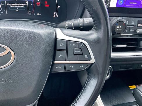 Used 2024 Toyota Grand Highlander XLE image 24