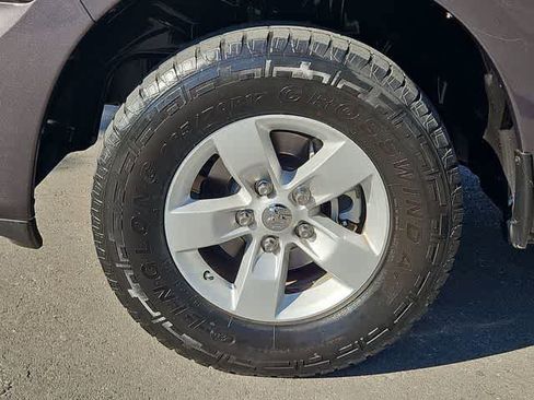 Used 2018 RAM 1500 Express image 14