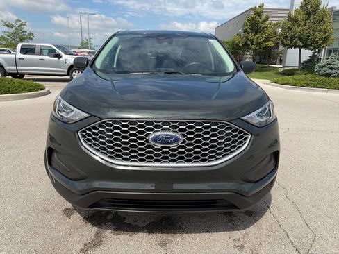 Used 2023 Ford Edge SE AWD/4WD image 2