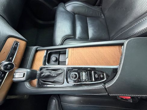 Used 2018 Volvo XC90 T6 Inscription w/ Convenience Package image 23