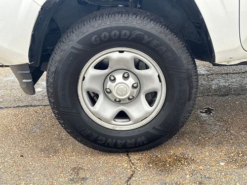 Used 2023 Toyota Tacoma SR image 23