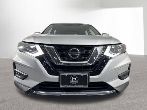 Used 2019 Nissan Rogue S AWD/4WD image 25