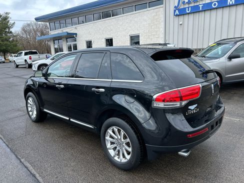 Used 2013 Lincoln MKX AWD image 5