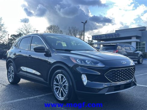 Used 2022 Ford Escape SEL w/ Technology Package image 4