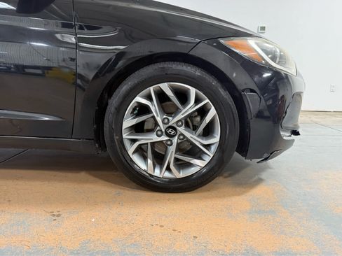 Used 2018 Hyundai Elantra SEL FWD image 8