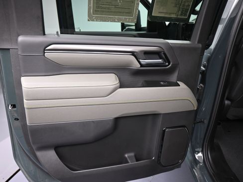 Certified 2026 Chevrolet Silverado 2500 ZR2 image 15