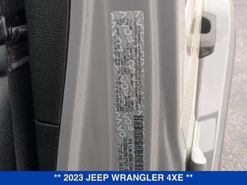 Used 2023 Jeep Wrangler Unlimited Sahara w/ Cold Weather Group AWD/4WD image 26