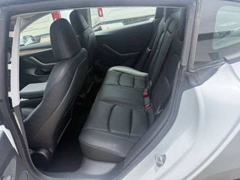 Used 2023 Tesla Model 3 Standard Range RWD image 13