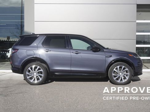 Used 2025 Land Rover Discovery Sport Dynamic SE image 7