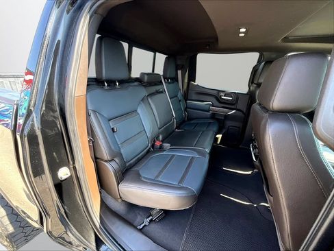 Used 2020 GMC Sierra 1500 Denali w/ Denali Ultimate Package AWD/4WD image 28