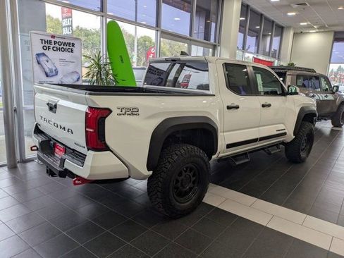New 2026 Toyota Tacoma TRD Off-Road image 8