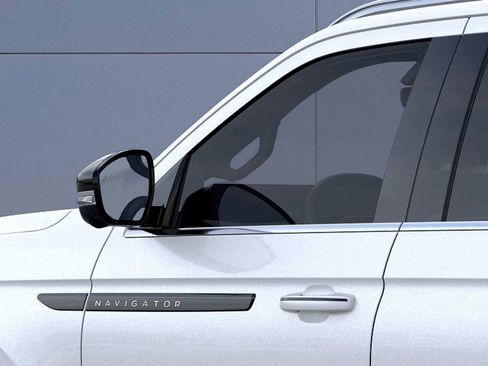 New 2026 Lincoln Navigator L Black Label AWD/4WD image 20